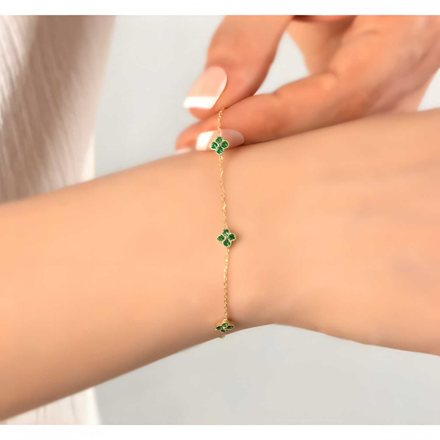 Emerald Clover Luck Bracelet