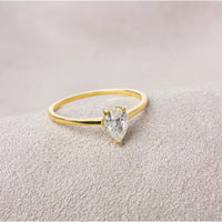 Pear Dainty Golden ring