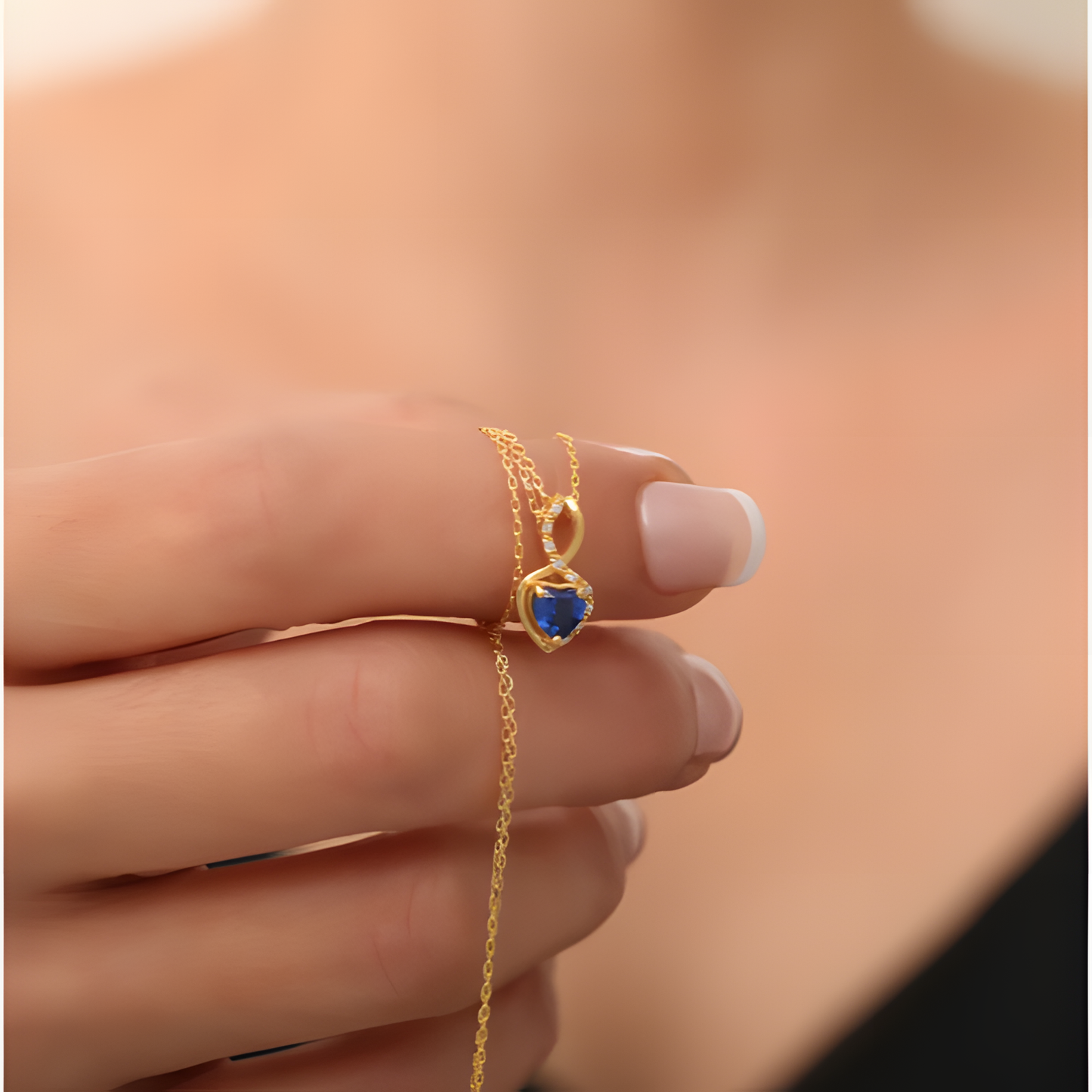 Oceanic Heart Blooming Golden Necklace