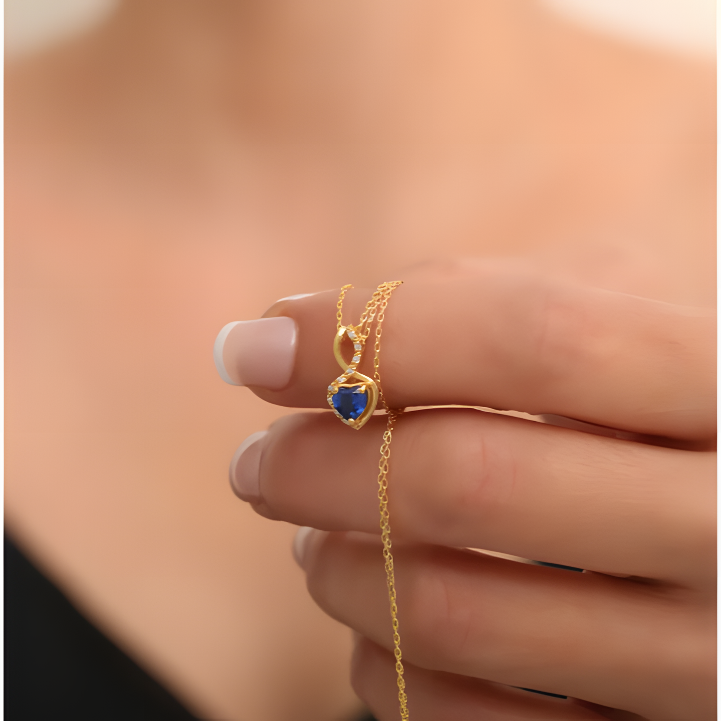 Oceanic Heart Blooming Golden Necklace