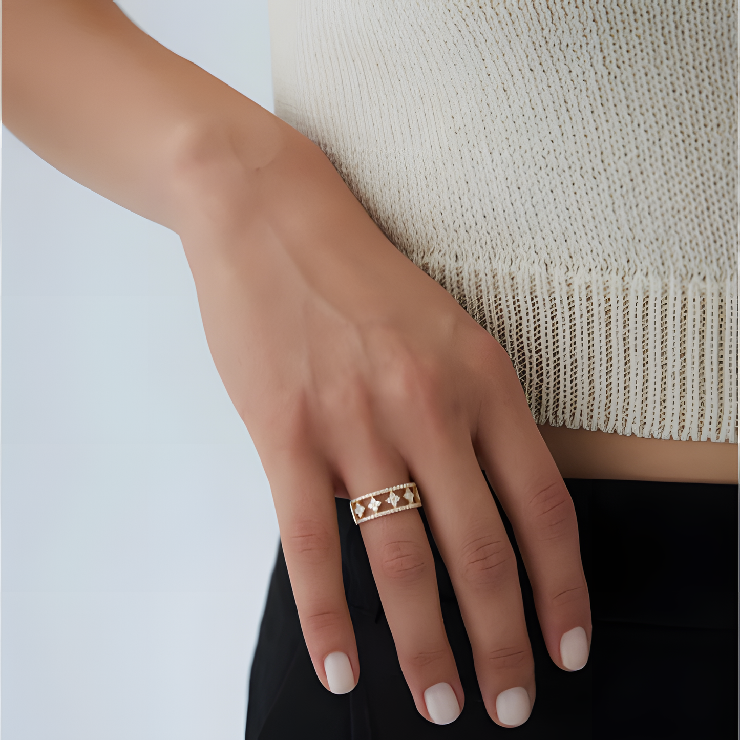 Floral Elegance Golden Ring