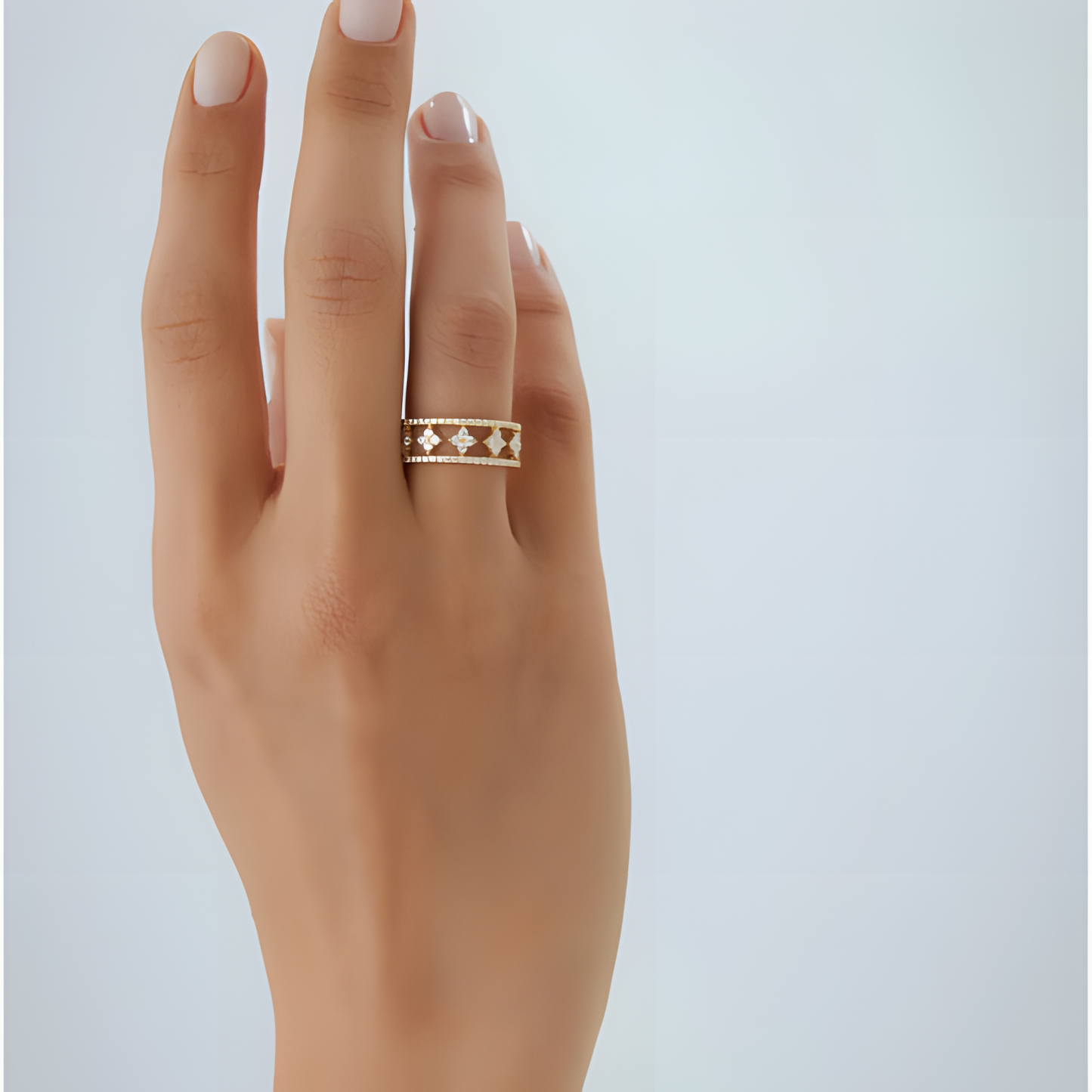 Floral Elegance Golden Ring