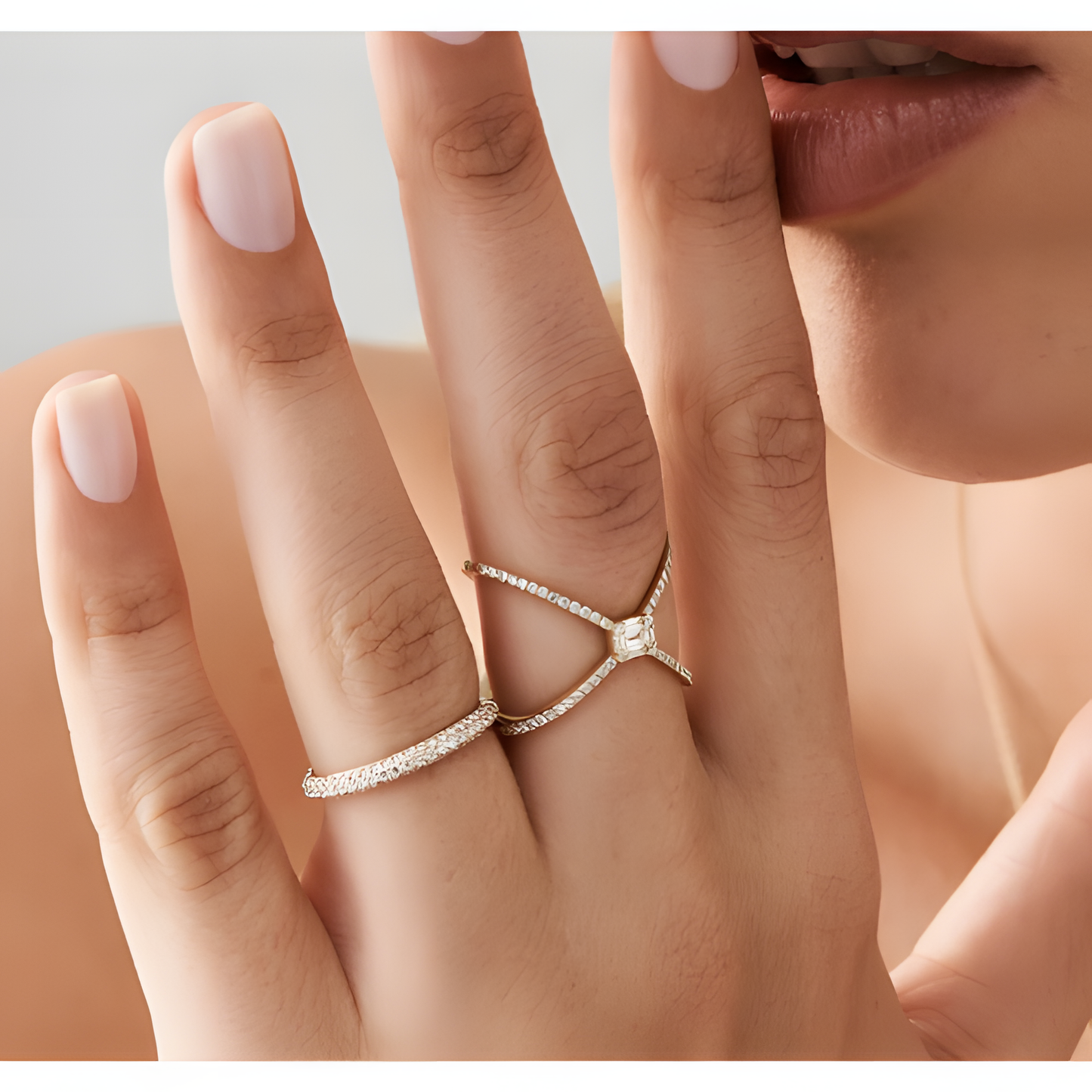 Criss-Cross Cocktail Golden Ring
