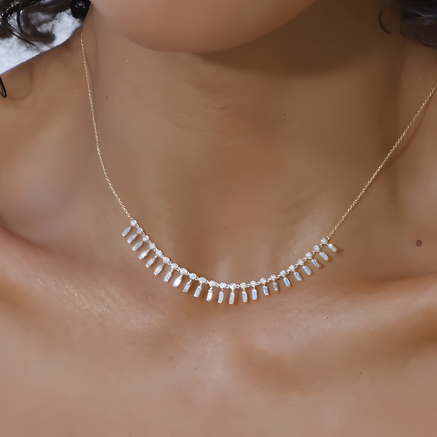 Golden Radiance Laurel Necklace