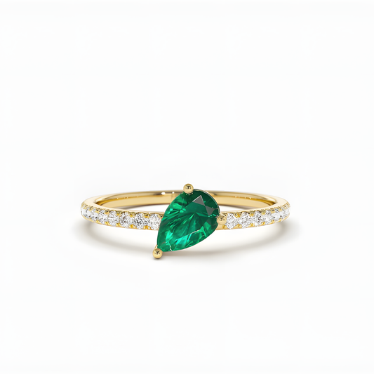 Emerald Teardrop Zircon Glittering Golden Ring