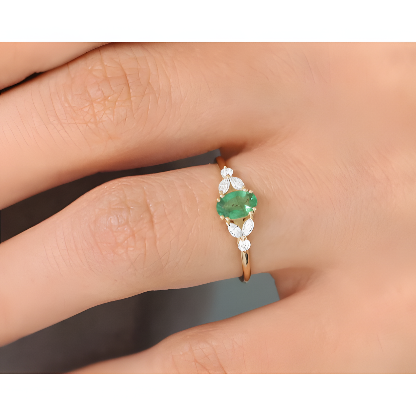 Emerald Zircon Floral Blooming Ring