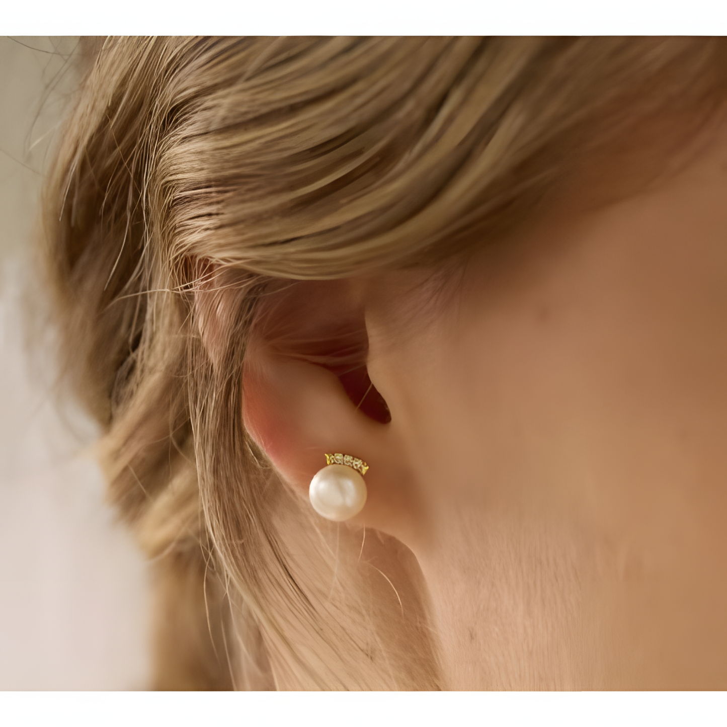 Regal Majesty Crown Pearl Earring