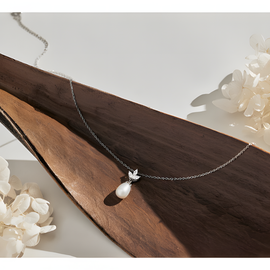 Marquise Pearl Elegance Necklace