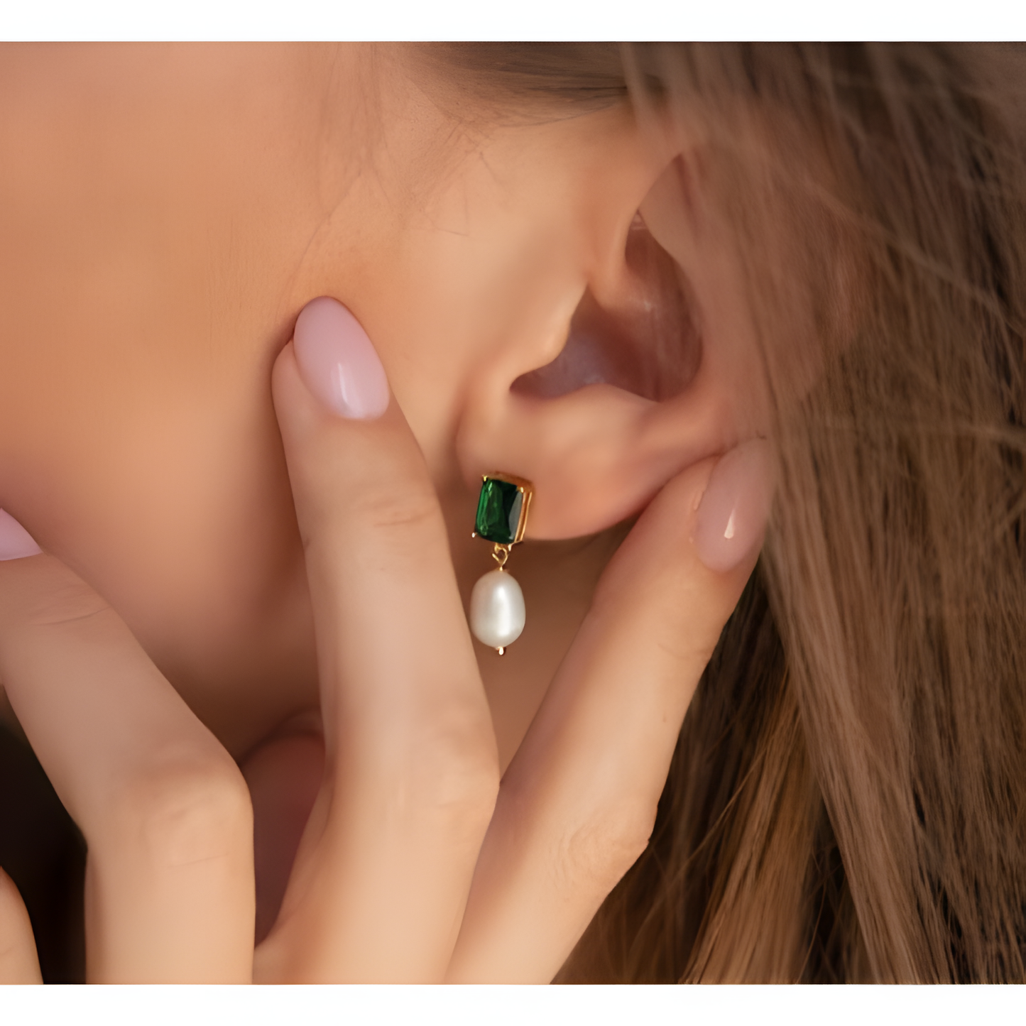 Luxe Allure Emerald & Pearl Studs Earrings
