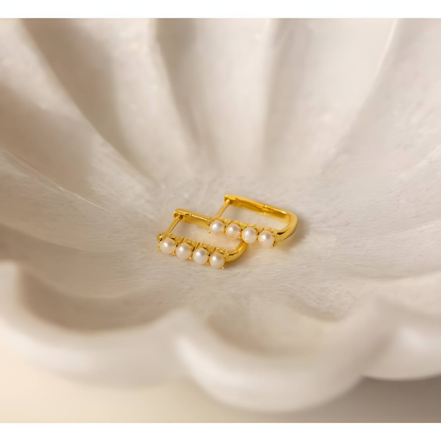 Radiant Grace Pearl Bar Earring