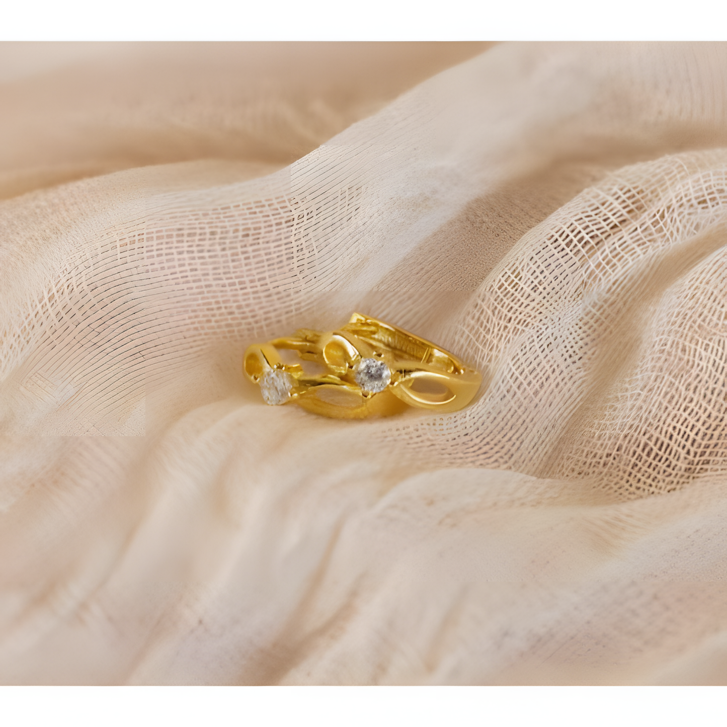 Dazzling Radiance Zircon Huggies Earrings