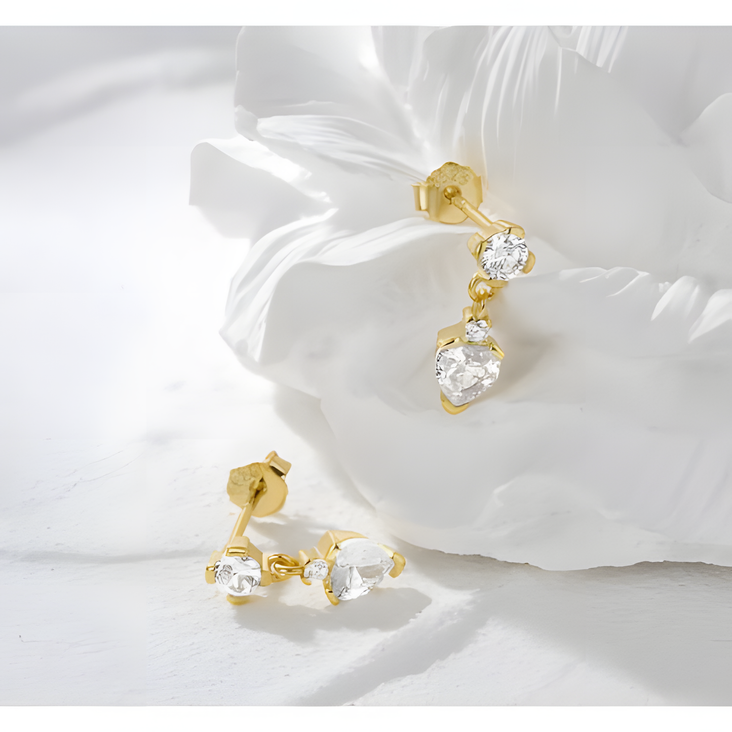 Heartfelt Zircon Dangle Earrings