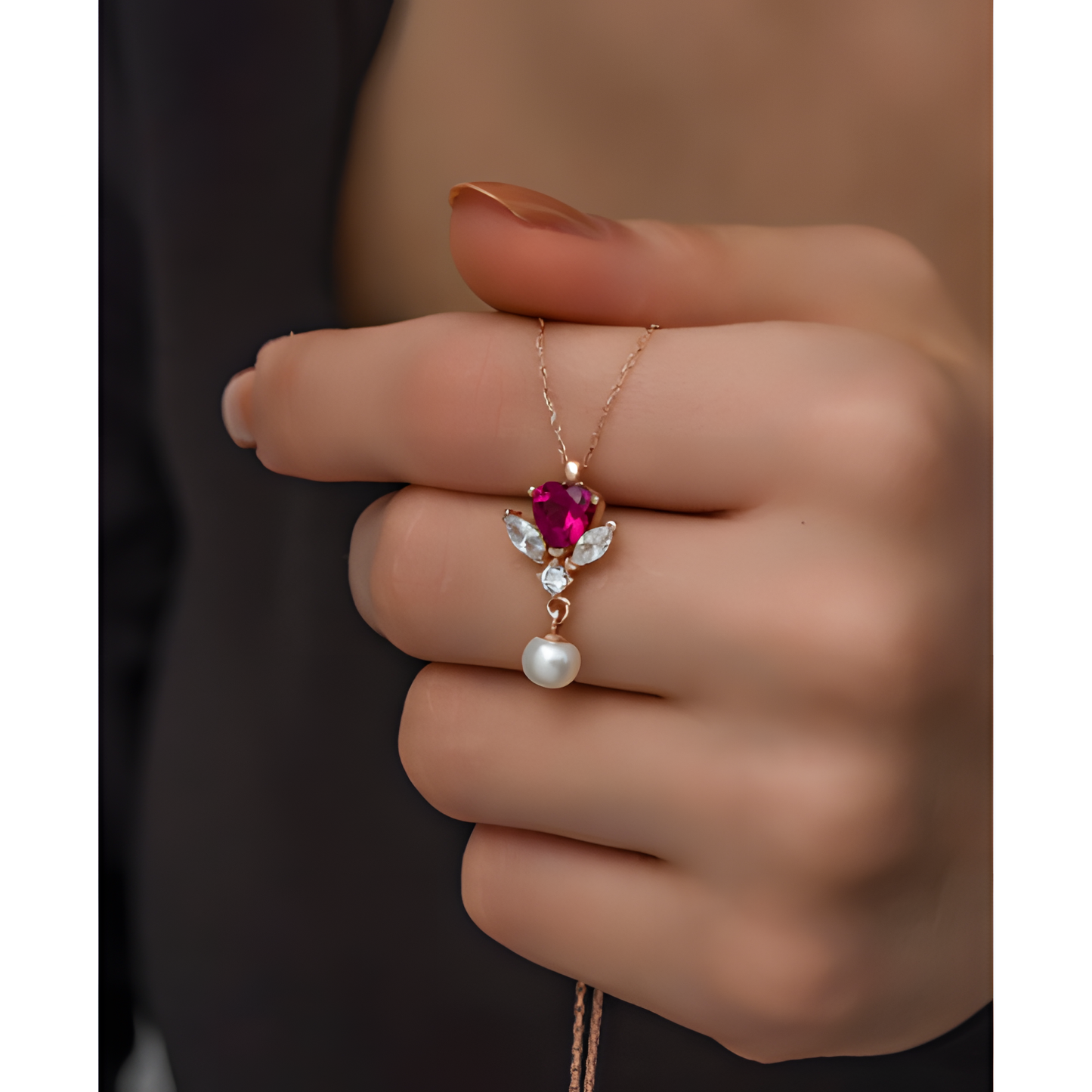 Elegance Pink Heart Pearl Golden Necklace