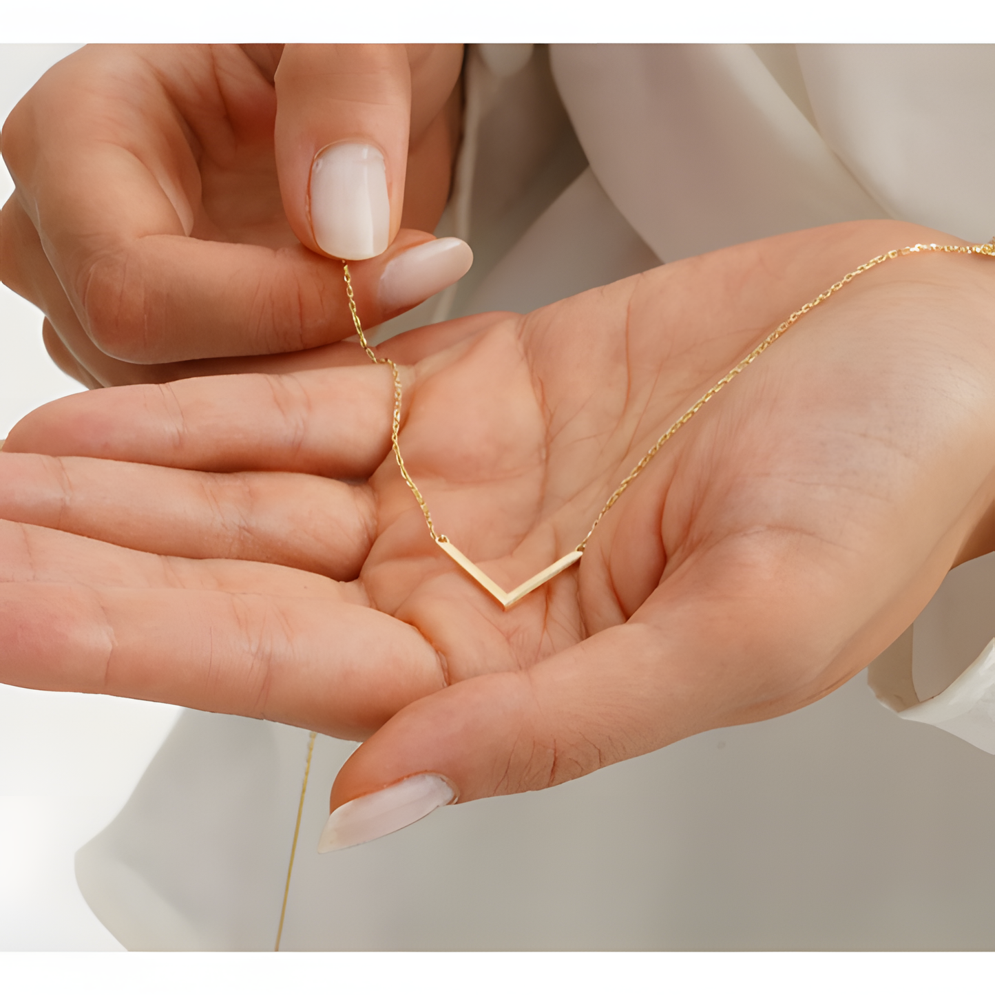 Elegant V Golden Necklace