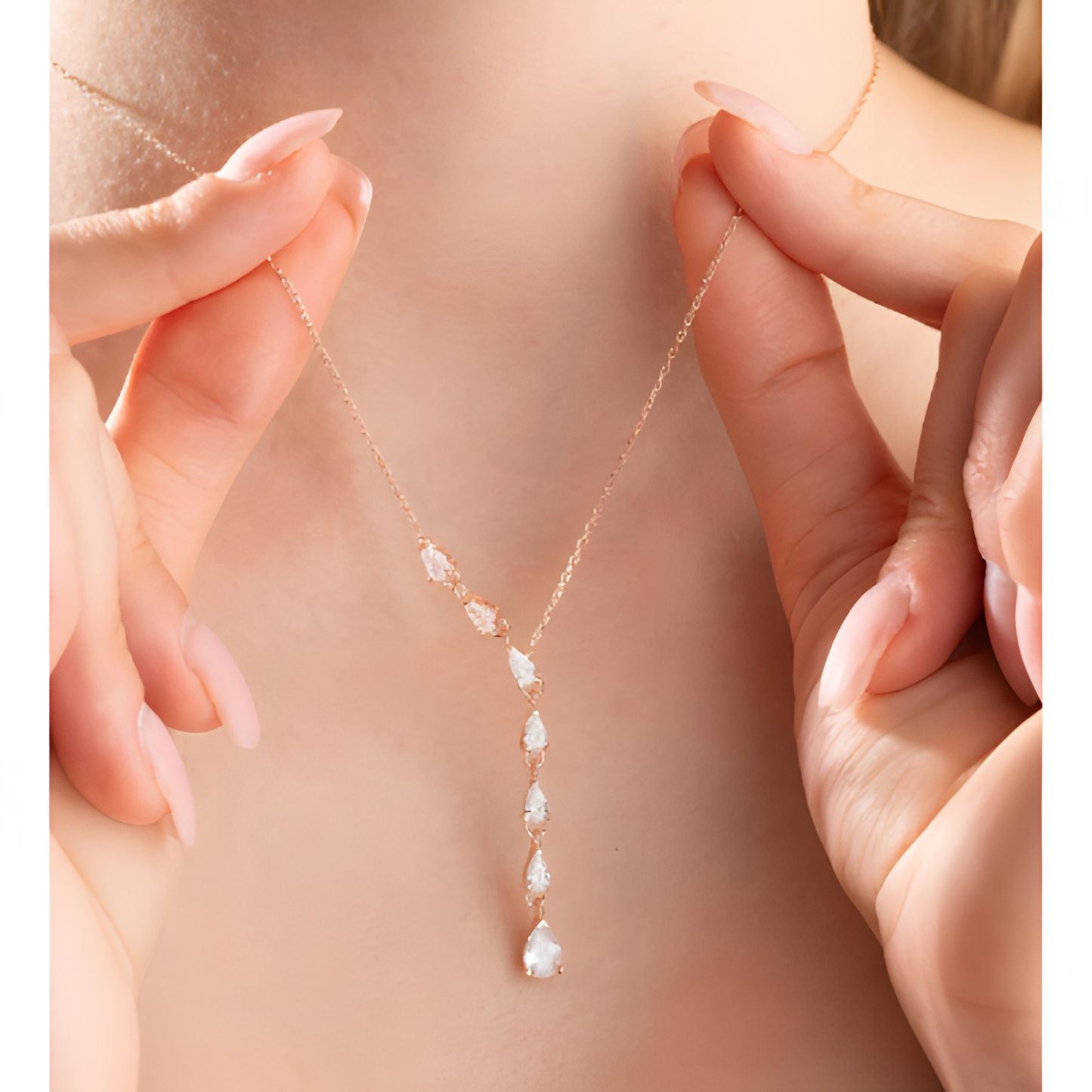 Elegant Tears Golden Necklace